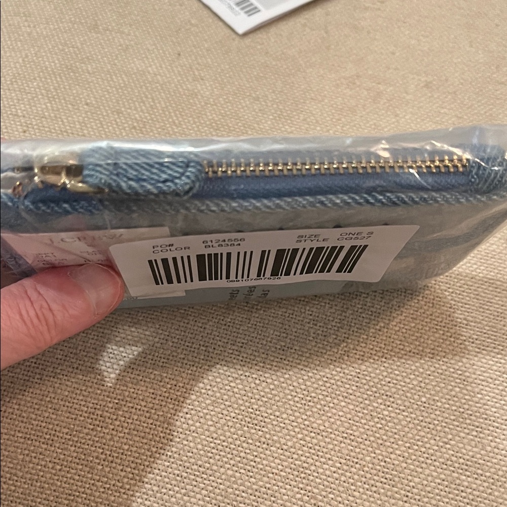 J. Crew Chambray Heart Card Wallet/NWT - Picture 9 of 9